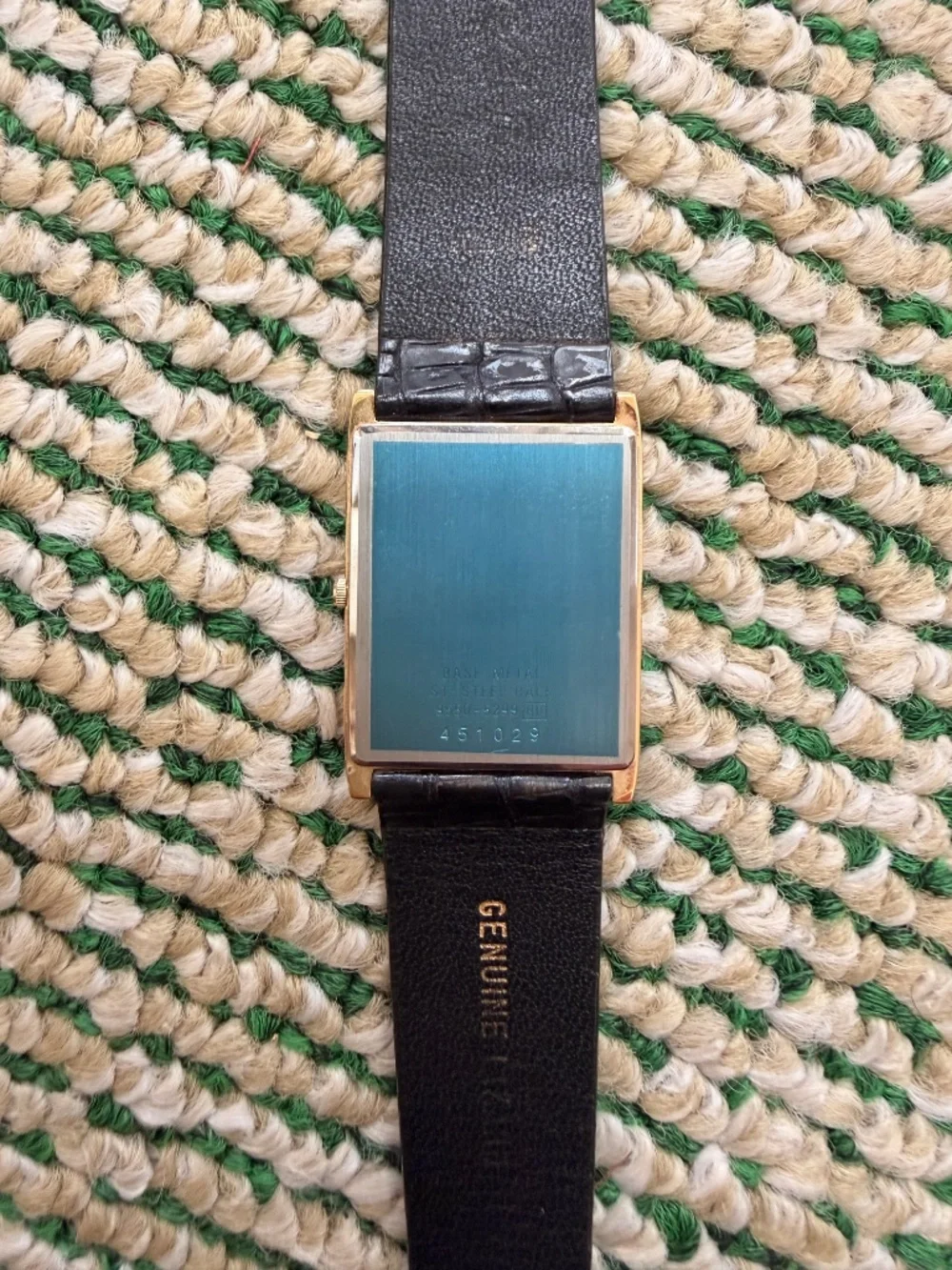 Mens Seiko Lassale Goldtone Thin Tanq Watch Model 9550-5299